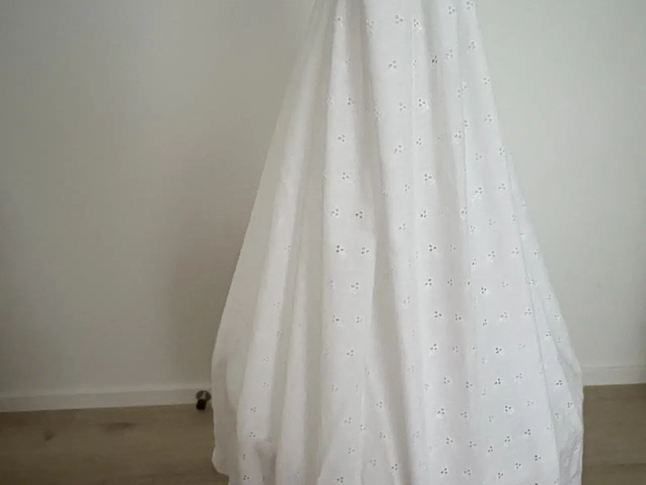 Billede 5 - Babyseng på hjul