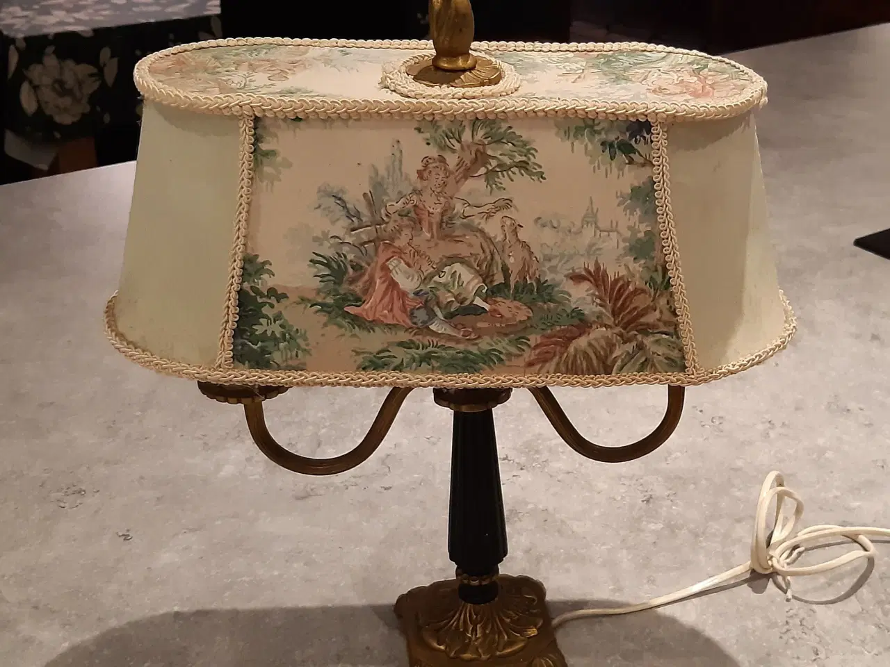 Billede 2 - Antik bord lampe