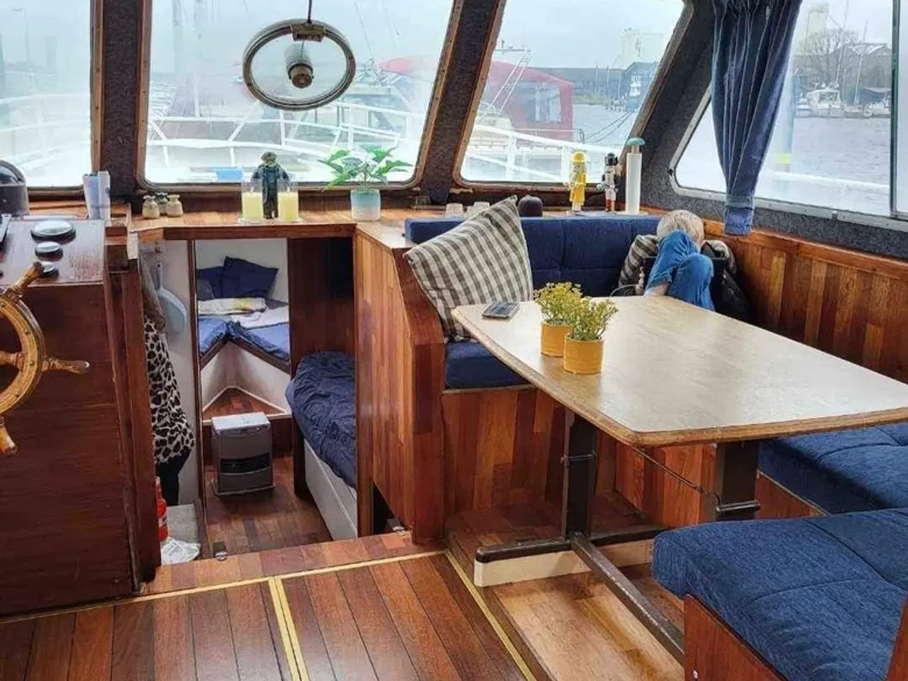 Billede 9 - motorbåd, sommerhus, bo båd, hyggebåd,