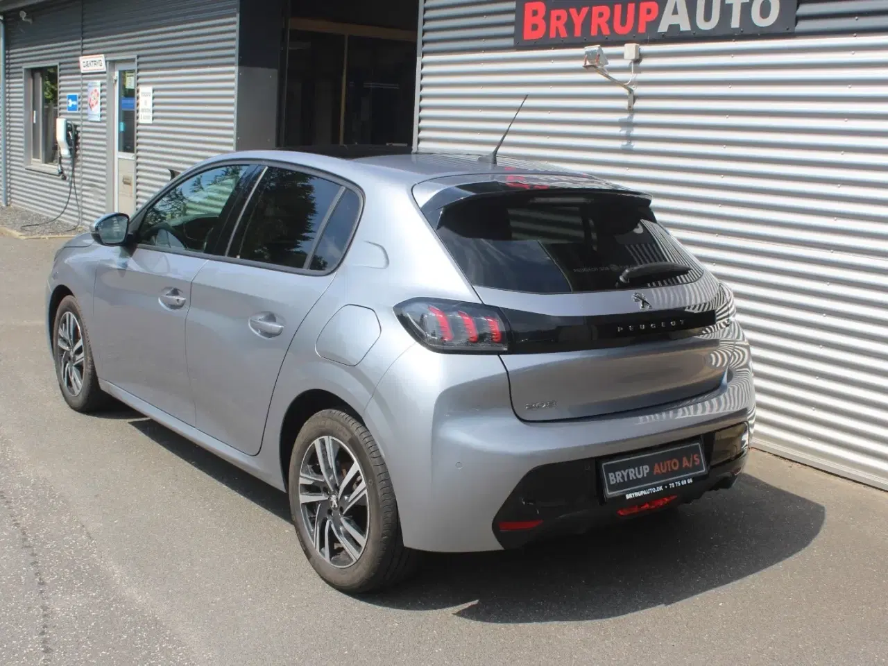 Billede 2 - Peugeot 208 1,5 BlueHDi 100 Allure Sky