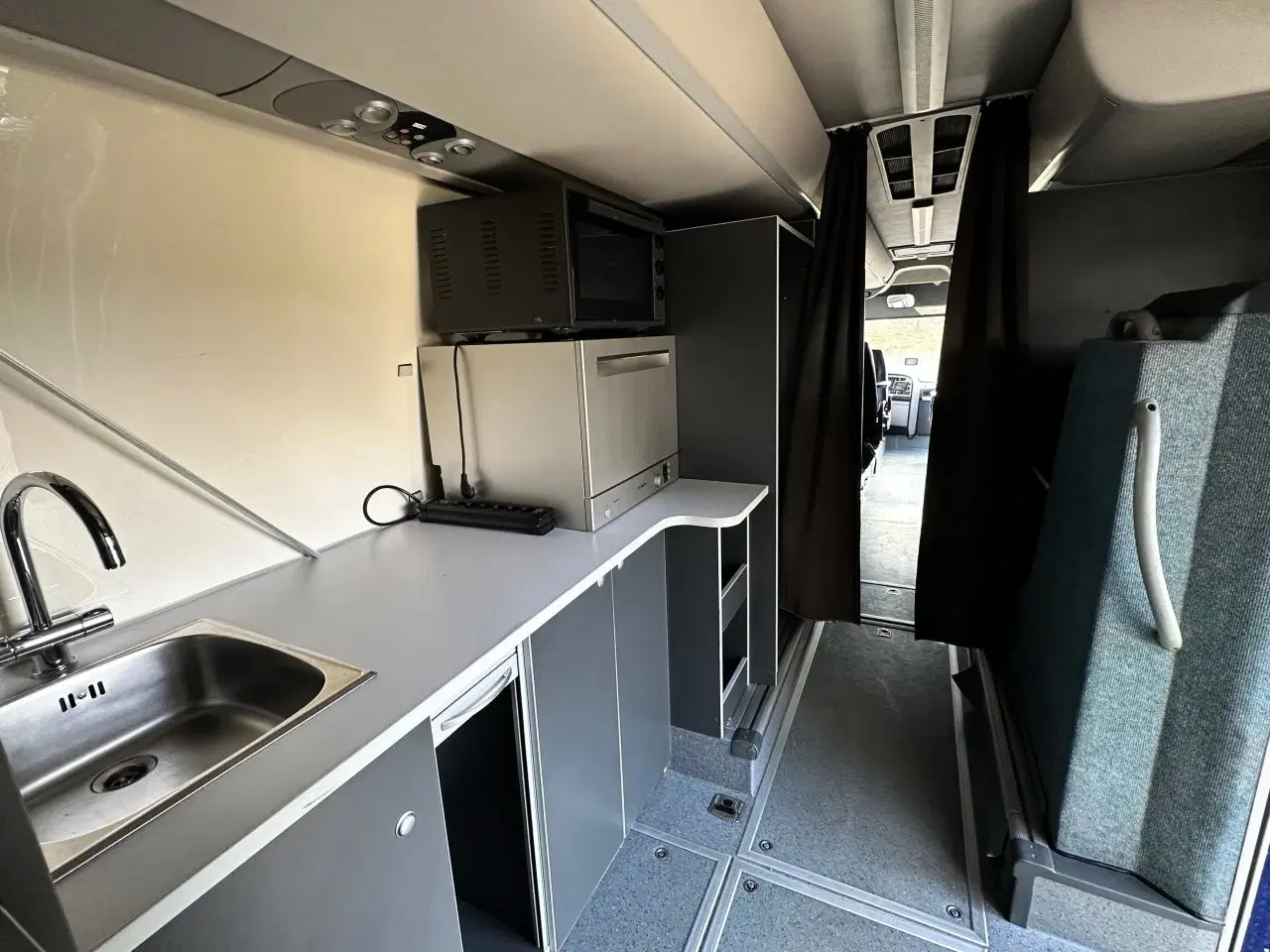 Billede 7 - Race / Teamtransporter