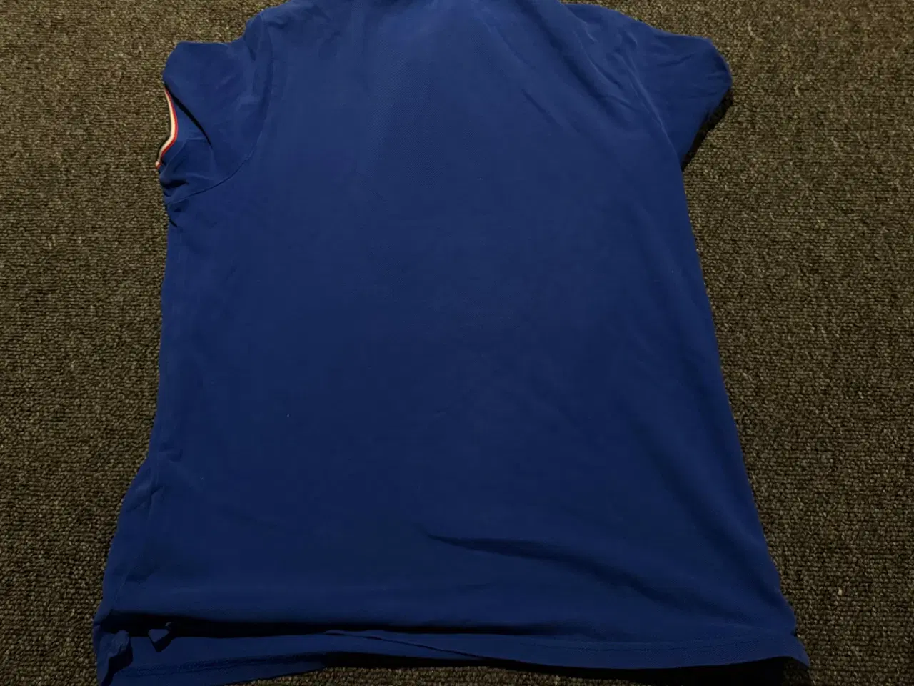 Billede 10 - Moncler T-Shirt og polo