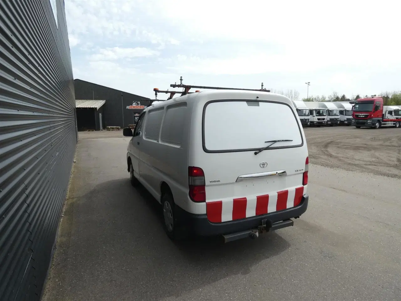 Billede 8 - Toyota HiAce Kort 2,5 D-4D m/komf. 117HK Van