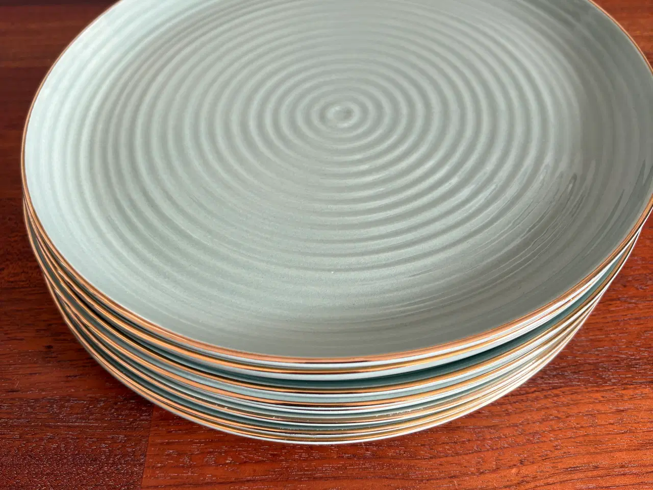 Billede 2 - Grønne tallerkner med guldkant