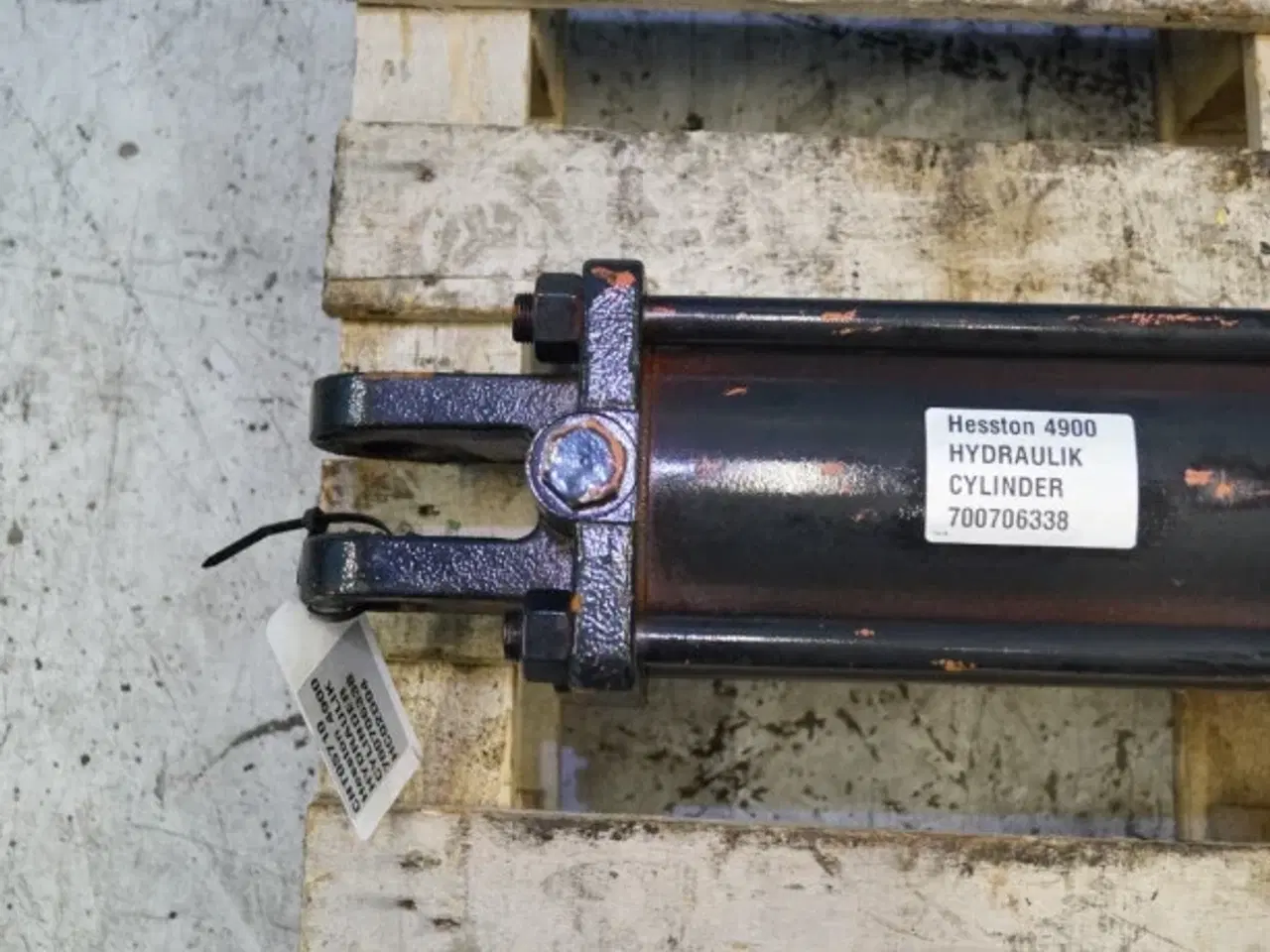 Billede 2 - New Holland BB980 Cylinder 700706338