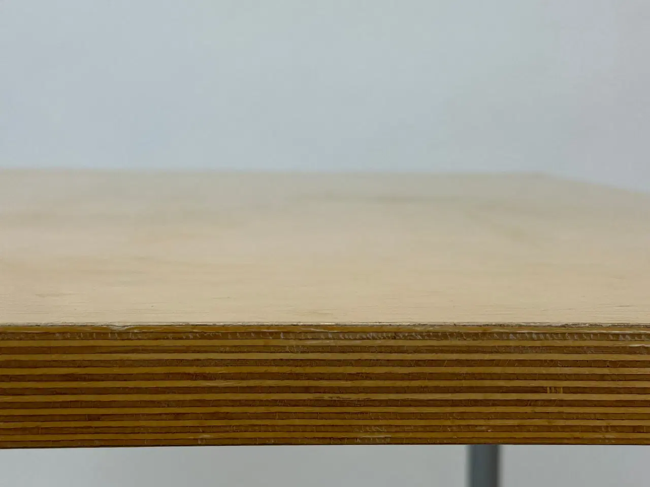 Billede 5 - Praktisk Bord med Aftagelige Ben