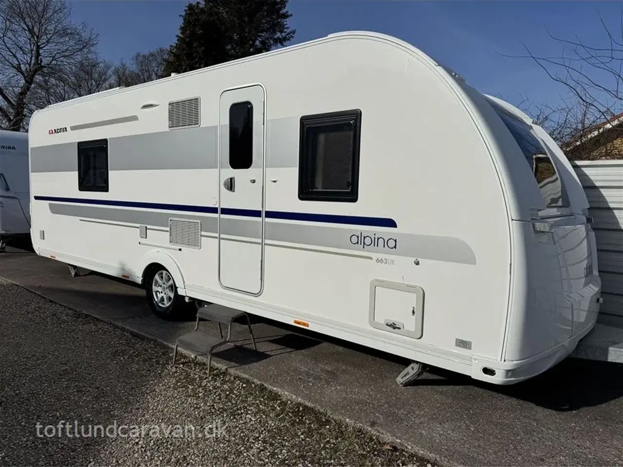 Billede 13 - 2014 - Adria Alpina 663 UK   TILBUD NU, Helårs-FAMILIEVOGN, op til 8 sovepladser, ALT I UDSTYR inkl. stort fortelt fra 2024