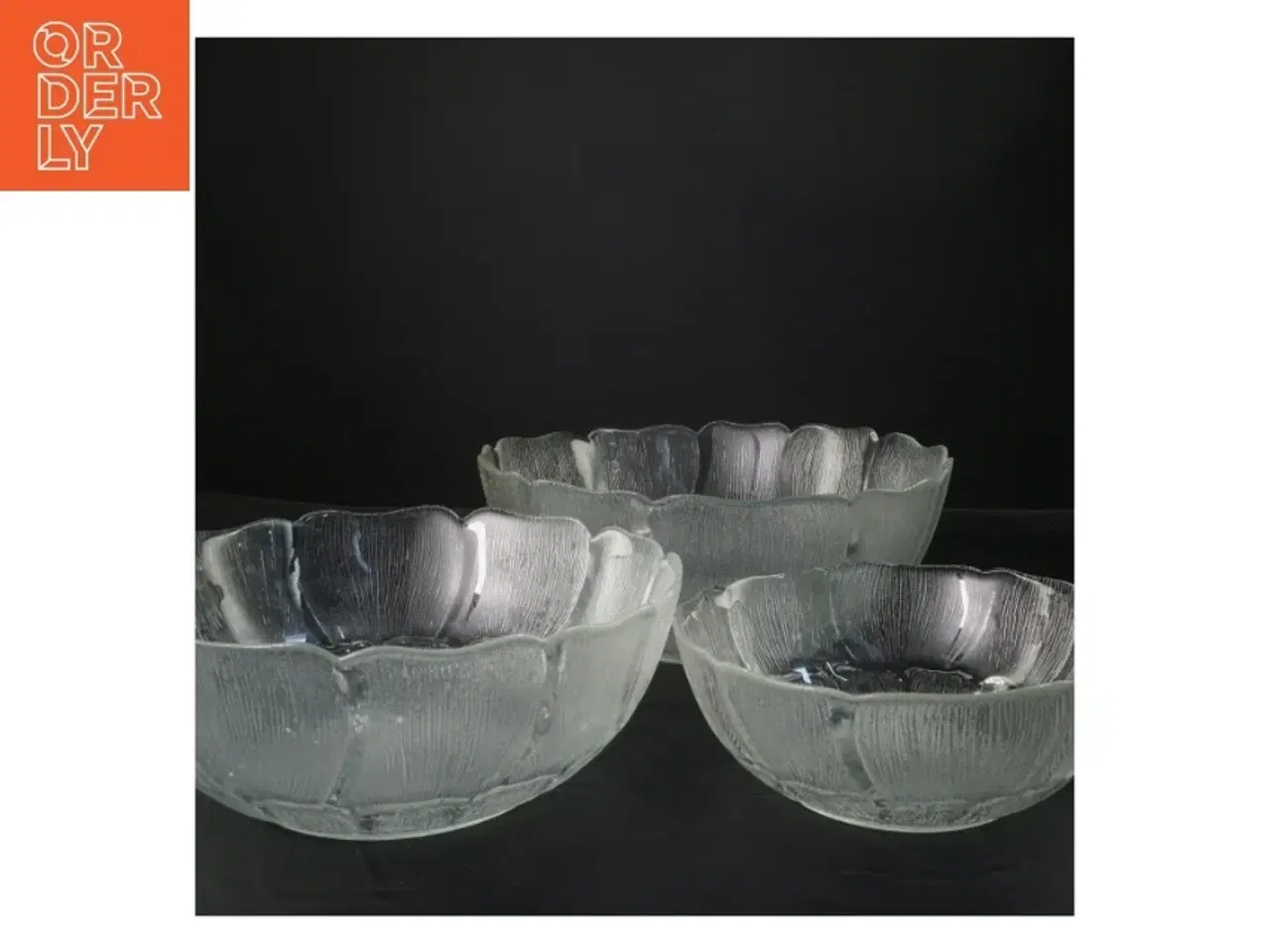 Billede 2 - Sæt med skåle i glas (str. Ø 27x9&ø23x8&ø18x6 cm)