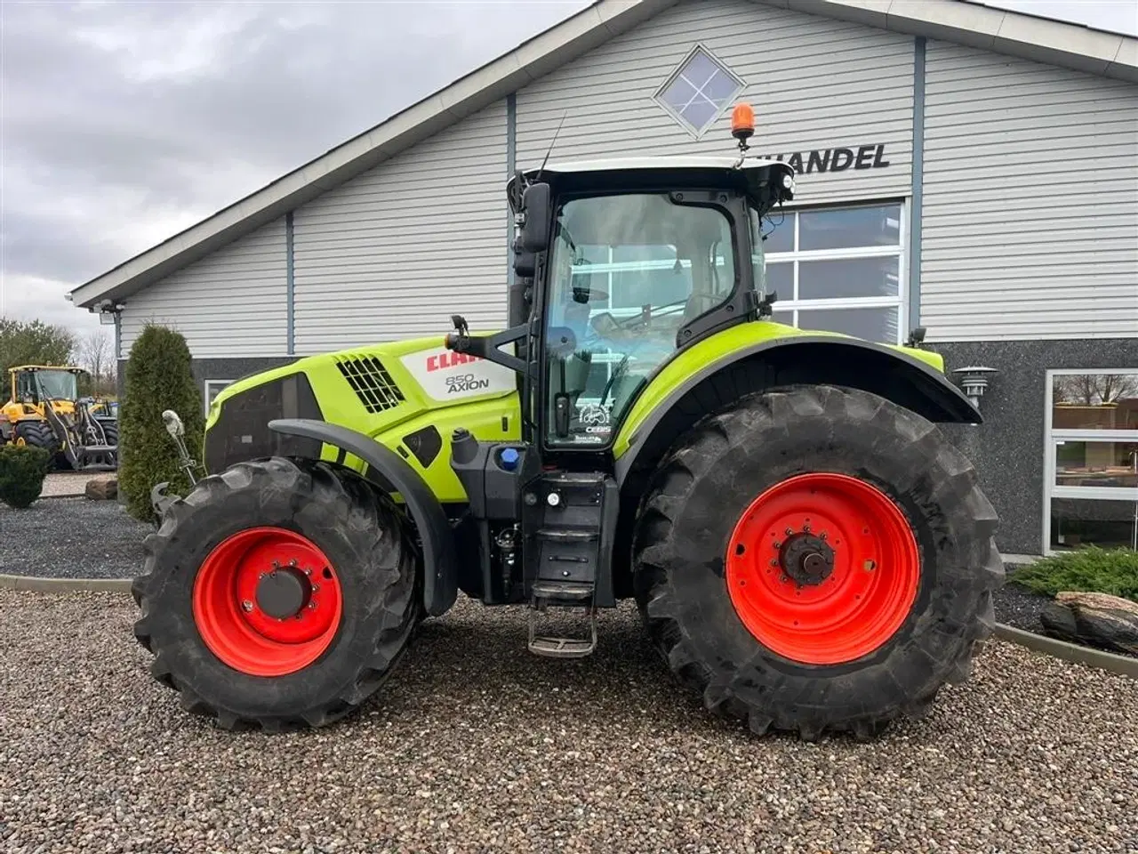 Billede 11 - CLAAS AXION 850 Med Frontlift og front PTO