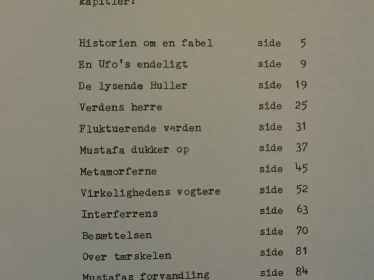Billede 2 - rapport om en ufo, af tage eskestad, genre: scienc