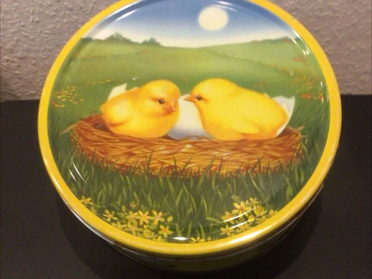 Billede 1 - Dåse med kyllinger 