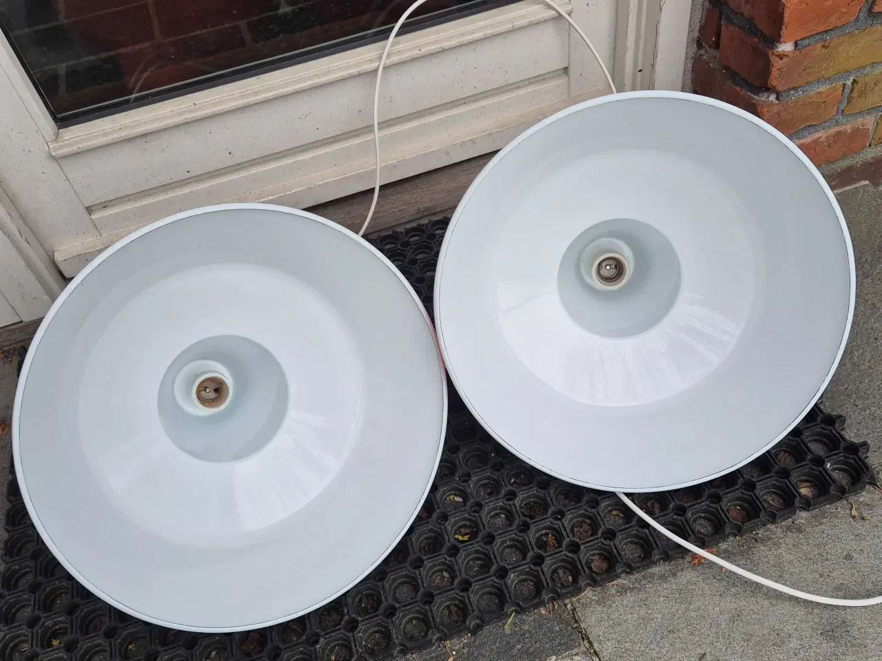 Billede 19 - Smukke værkstedspendler i rødorange emalje