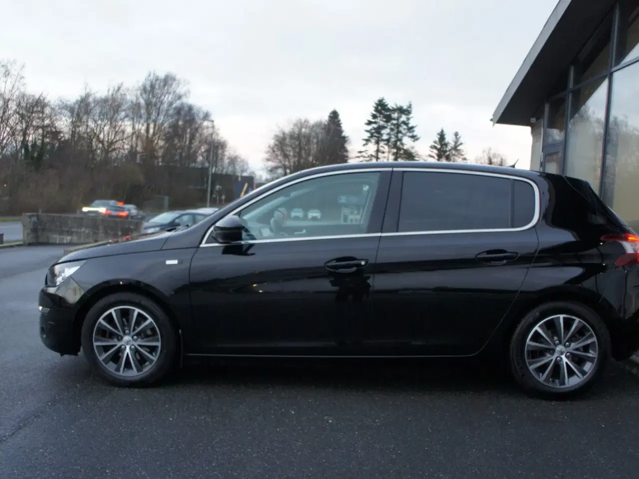 Billede 4 - Peugeot 308 1,6 BlueHDi 120 Style Sky