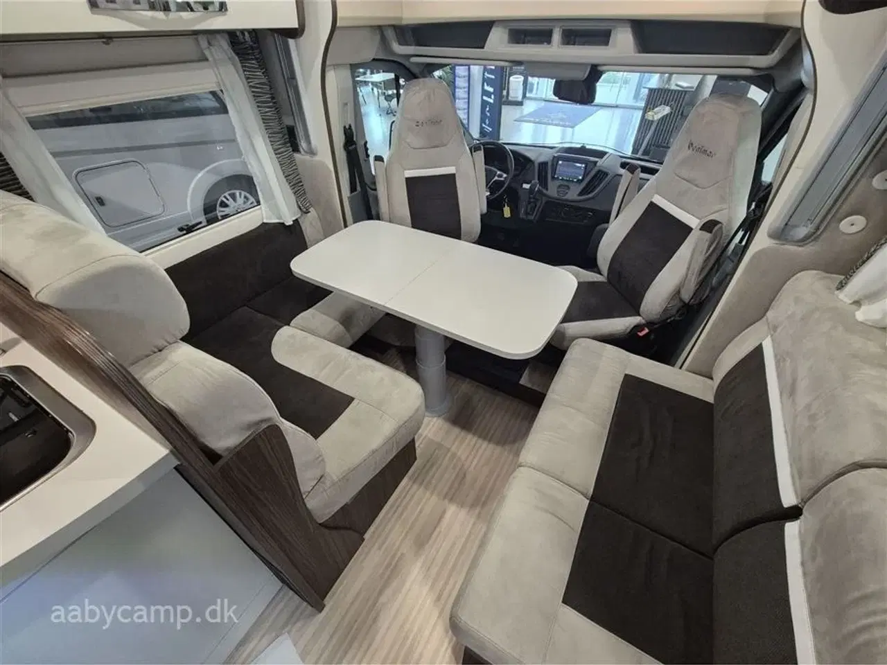 Billede 8 - 2019 - Benimar Tessoro 442   NK pakke. Automatgear. 95 Ah Batteri. solcelle. markise.  varme på spildevand. en ejer fra ny.  fuld service hos Ford inkl. tandrem. undervognsbehandlet.