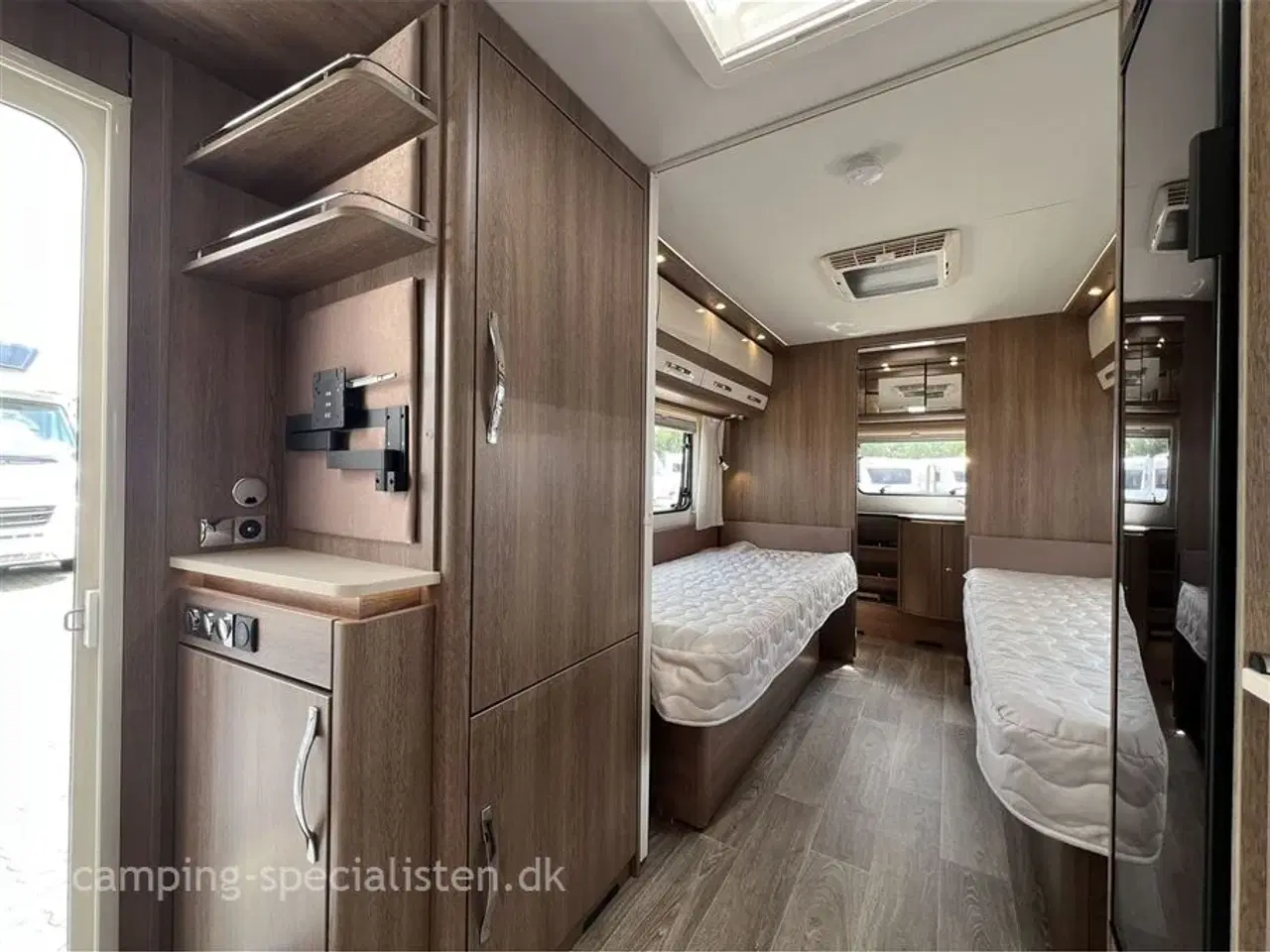 Billede 11 - 2017 - Dethleffs Beduin Snow 560 RET   2017 Dethleffs Beduin Snow 560 RET - Se den nu hos Camping-Specialisten.dk