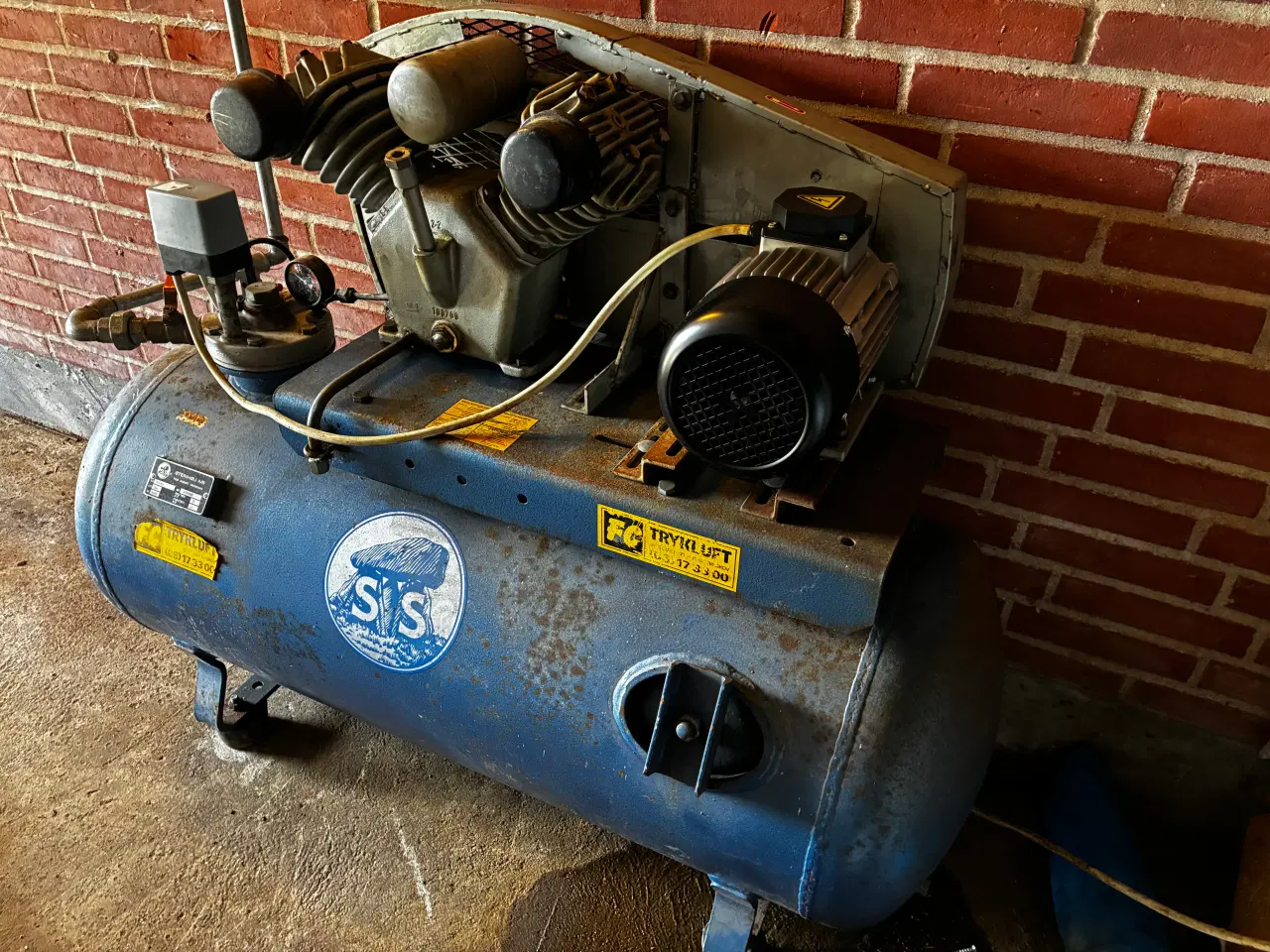 Billede 2 - Stenhøj kompressor 