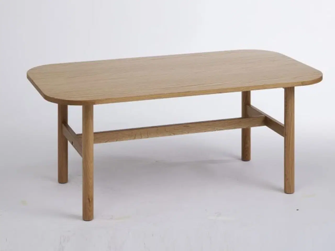 Billede 1 - sofabord i egetræes look