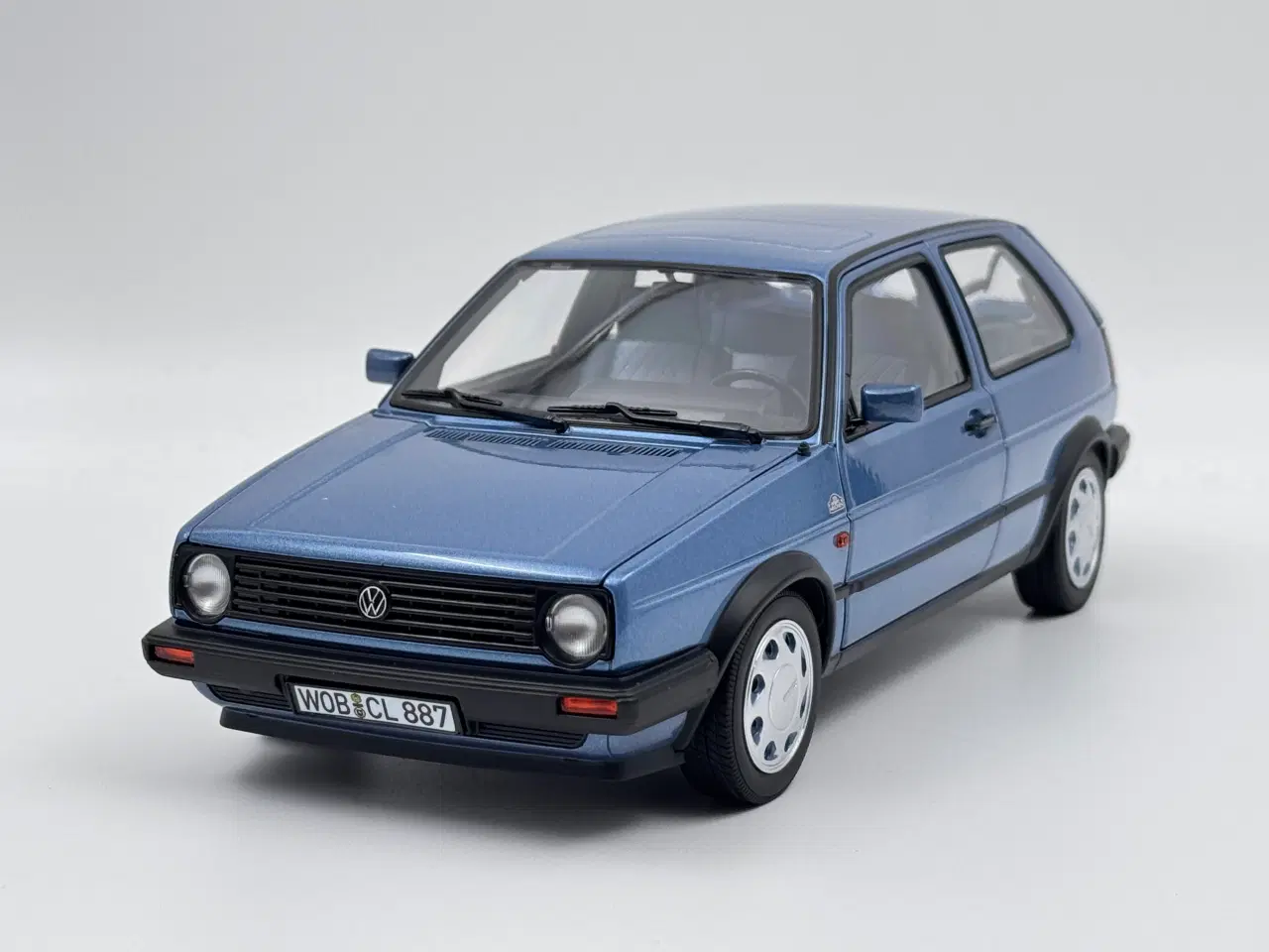 Billede 2 - 1988 VW Golf II 10 Millionen - 1:18 