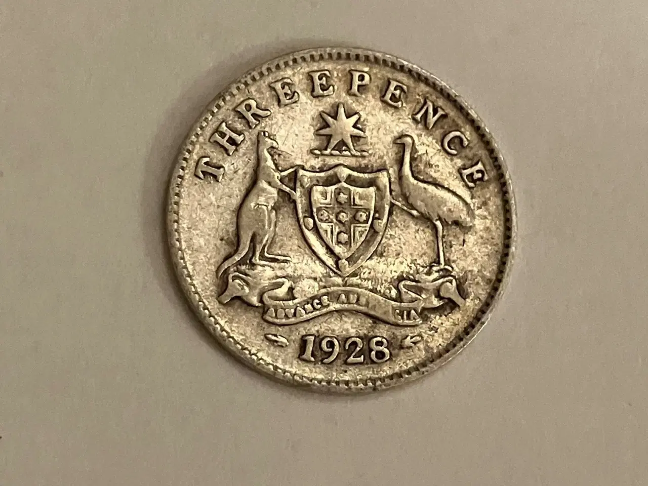 Billede 1 - Three pence 1928 Austrailia
