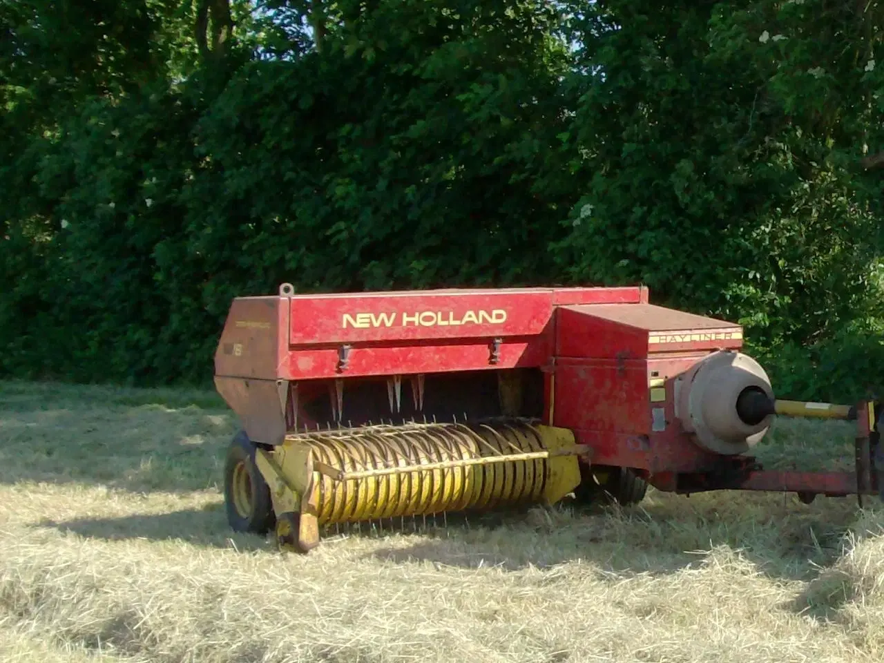 Billede 1 - New holland presser