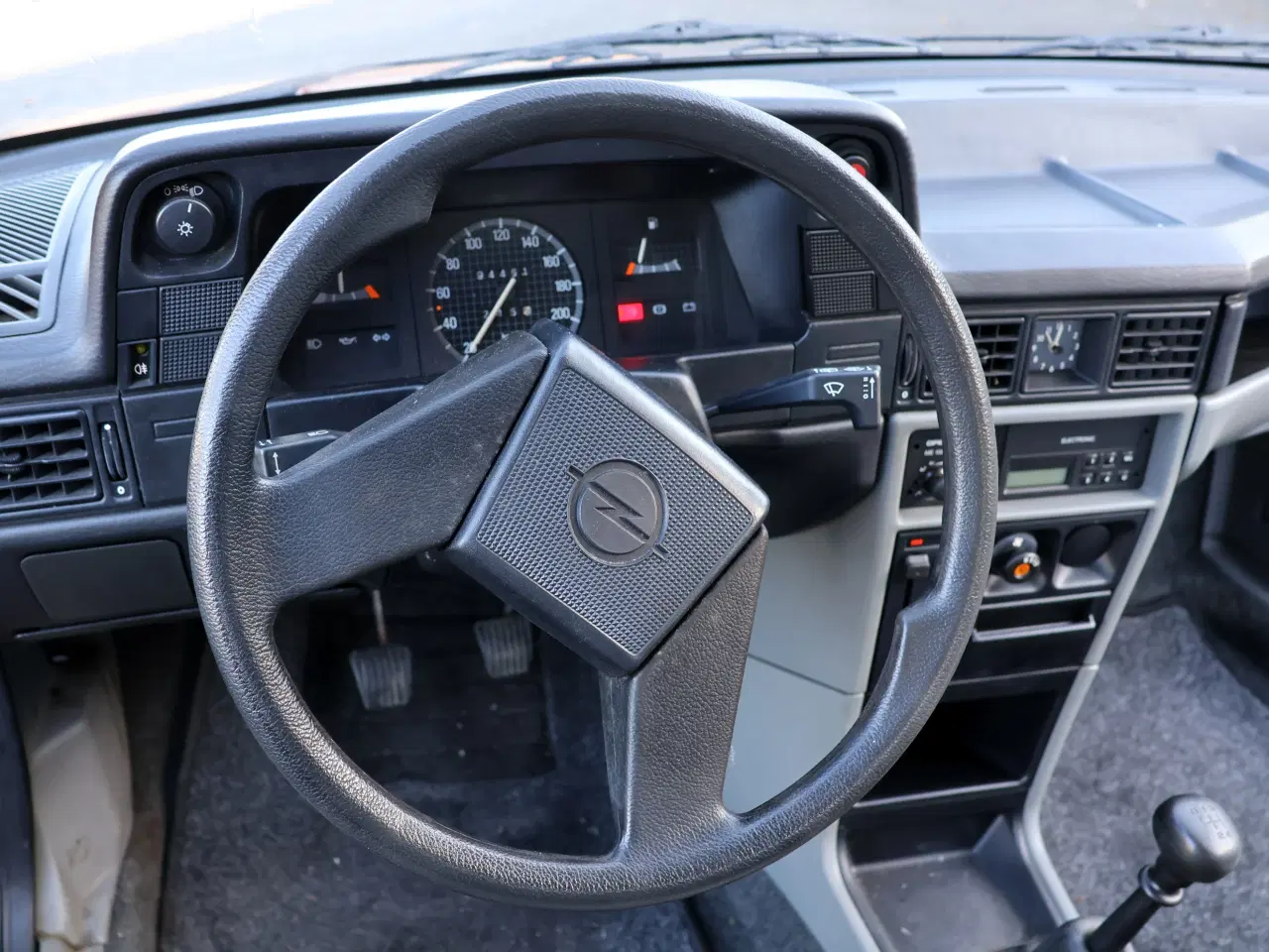 Billede 14 - Opel Kadett Cc E 1,3S årg 89 m/plader NS22336