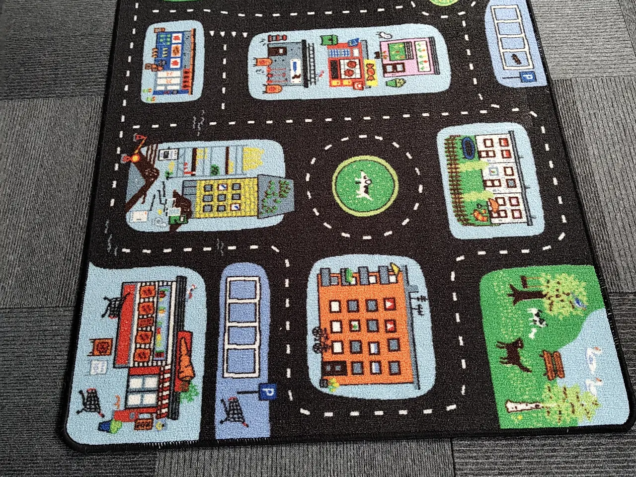 Billede 3 - Legetæppe