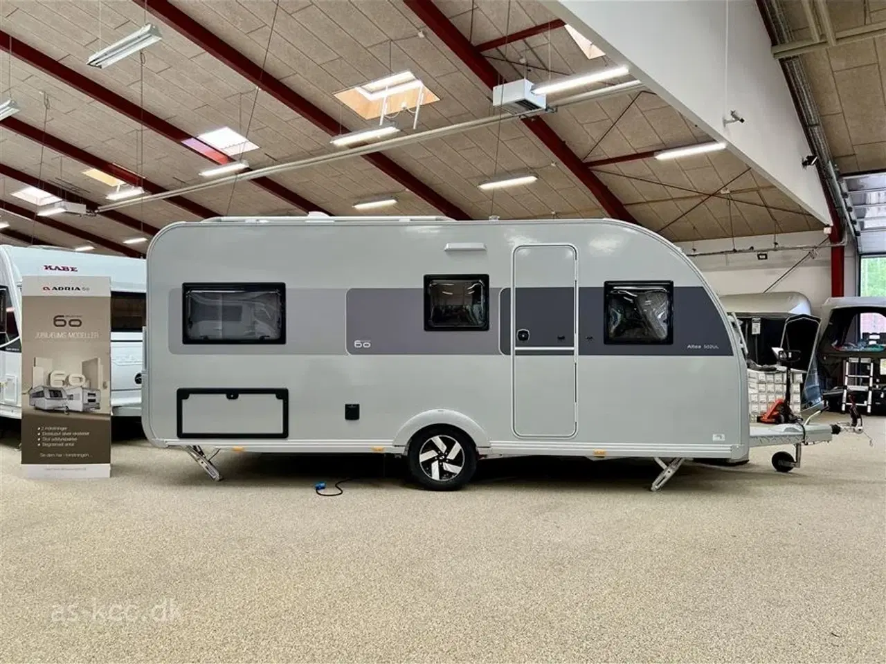 Billede 3 - 2025 - Adria Altea 502 UL Kampagne   Adria Altea 502 UL årg. 2025 5 Sovepladser, 4 Siddepladser 60 Selection jubilæumsmodel  med meget udstyr.