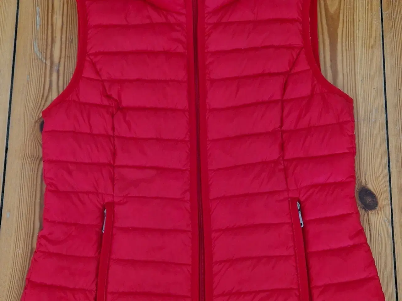 Billede 1 - Vest, Dame vest, Esprit, Dun vest