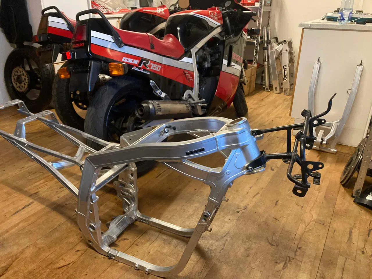 Billede 8 - 1985 Suzuki GSXR 750 stel