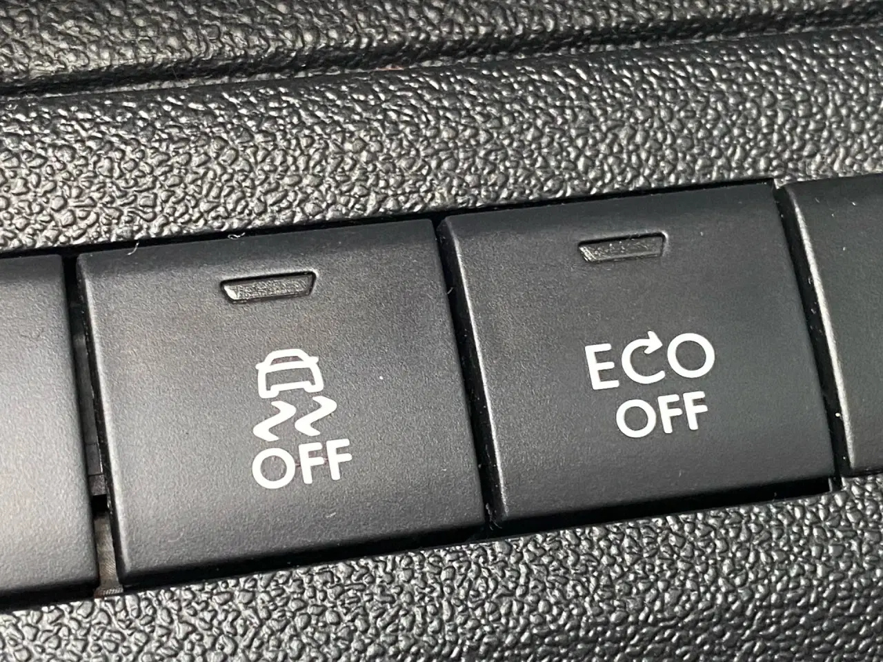 Billede 18 - Peugeot 208 1,6 BlueHDi Envy 100HK 5d