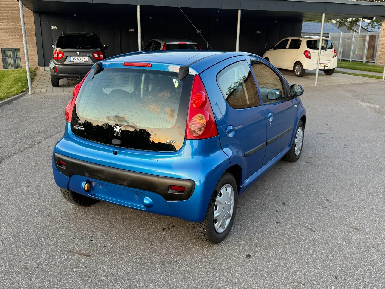 Billede 3 - Peugeot 107 1.0 Benzin frisk Nysynet 