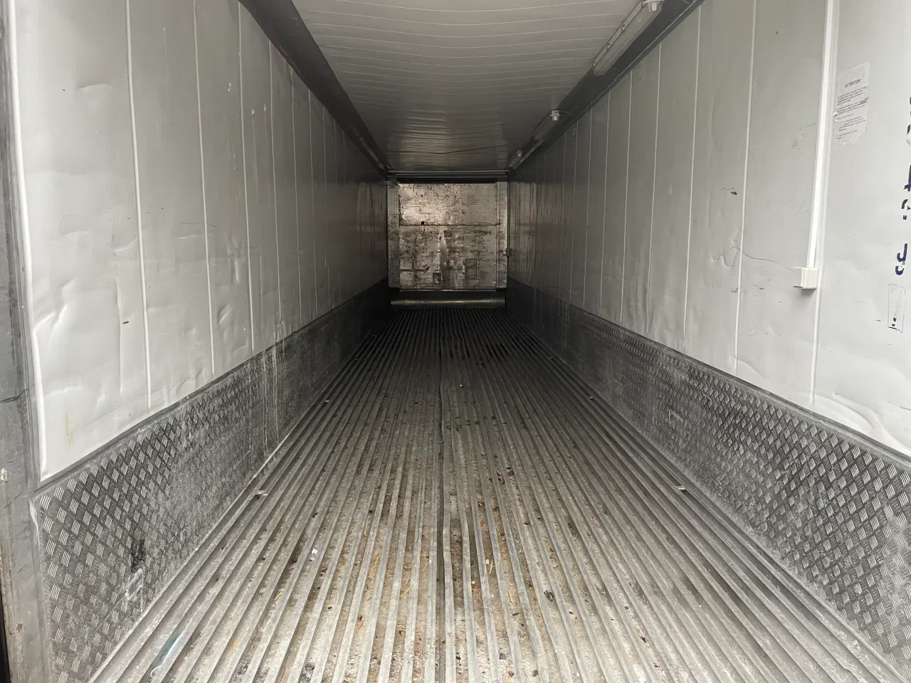 Billede 6 - 40 fods container isoleret