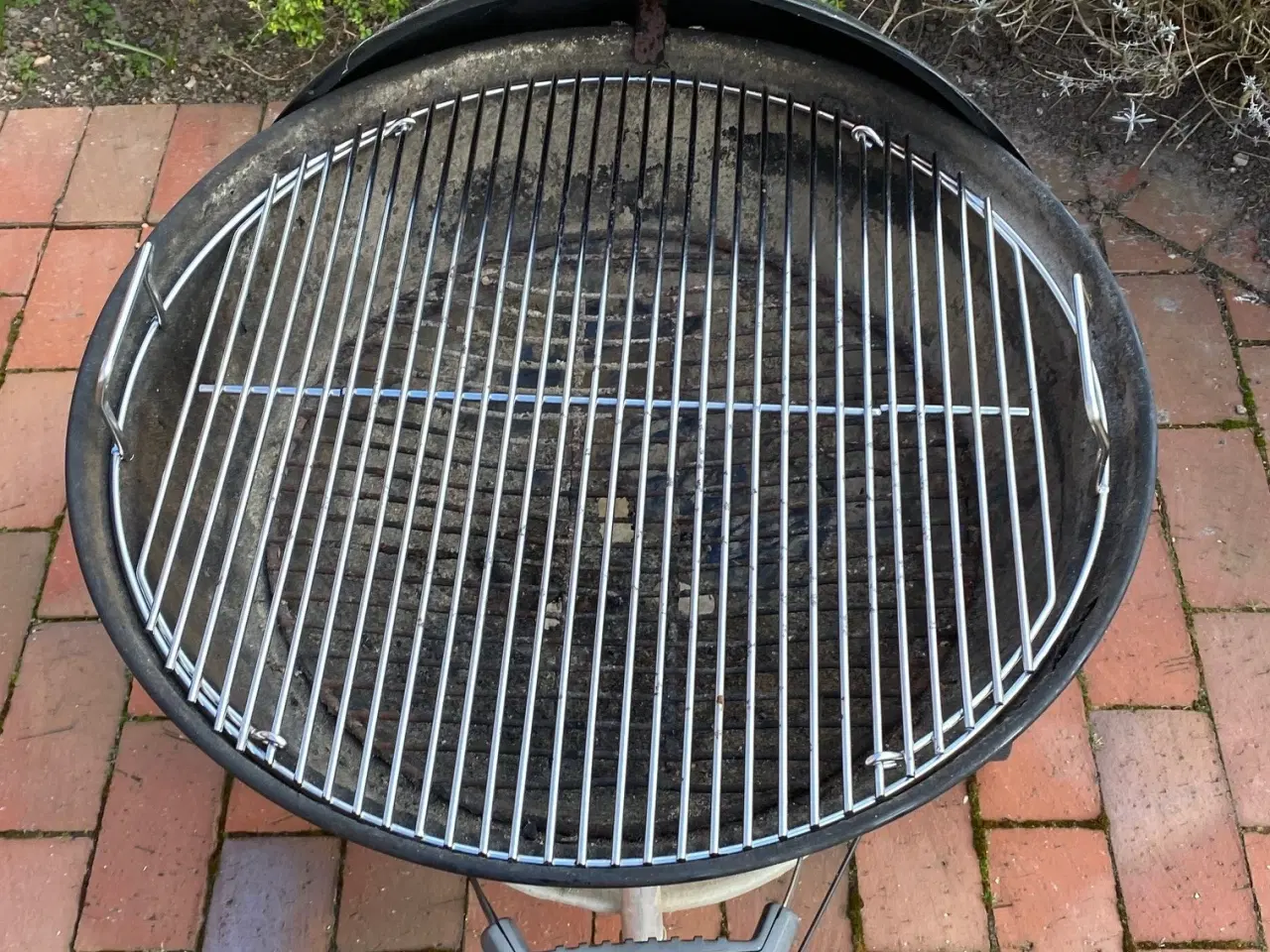 Billede 2 - Weber kuglegrill 58 cm.
