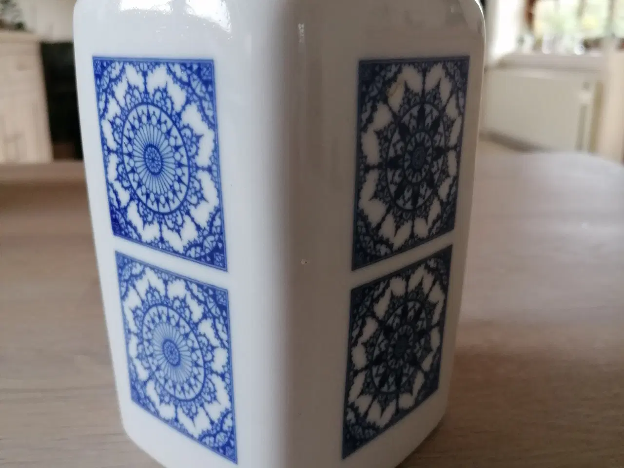 Billede 2 - Reto porcelæn krukke / vase