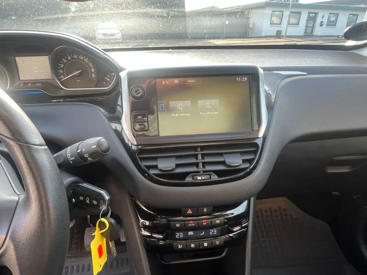 Billede 5 - Peugeot 208 1,2 VTi Allure