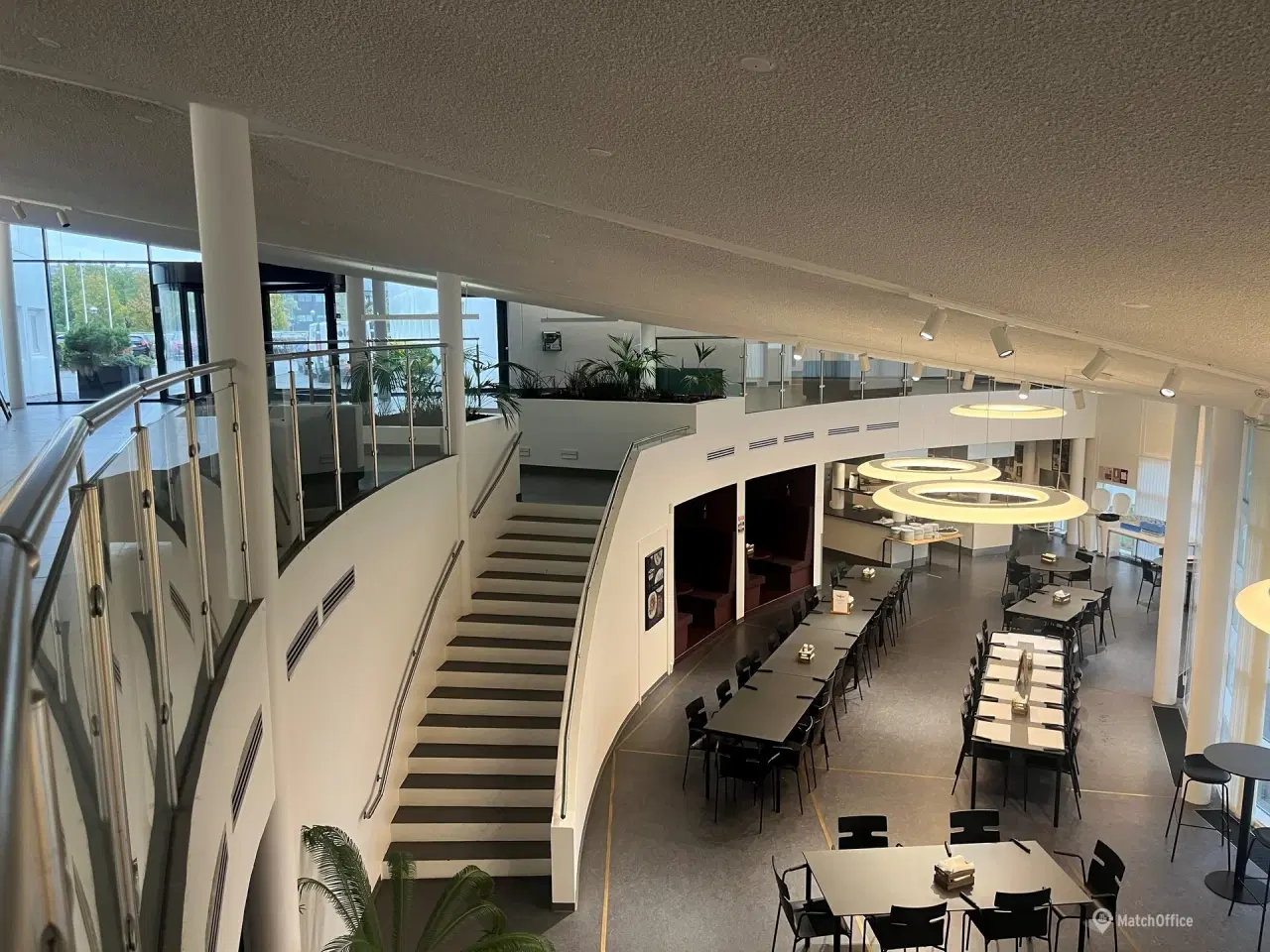 Billede 4 - Særdeles præsentabel kontorejendom m. gode faciliteter