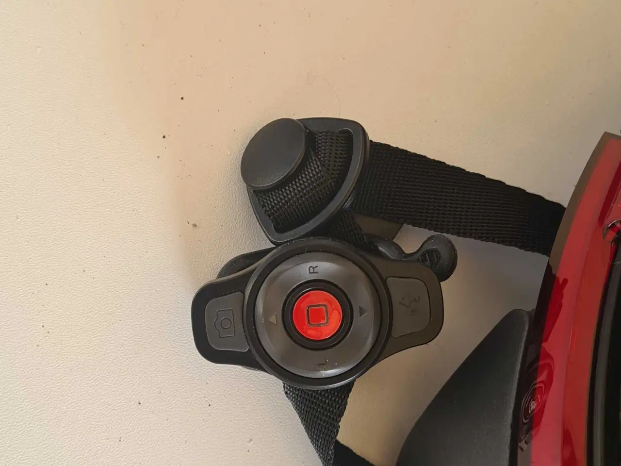 Billede 2 - Cykelhjelm med musik