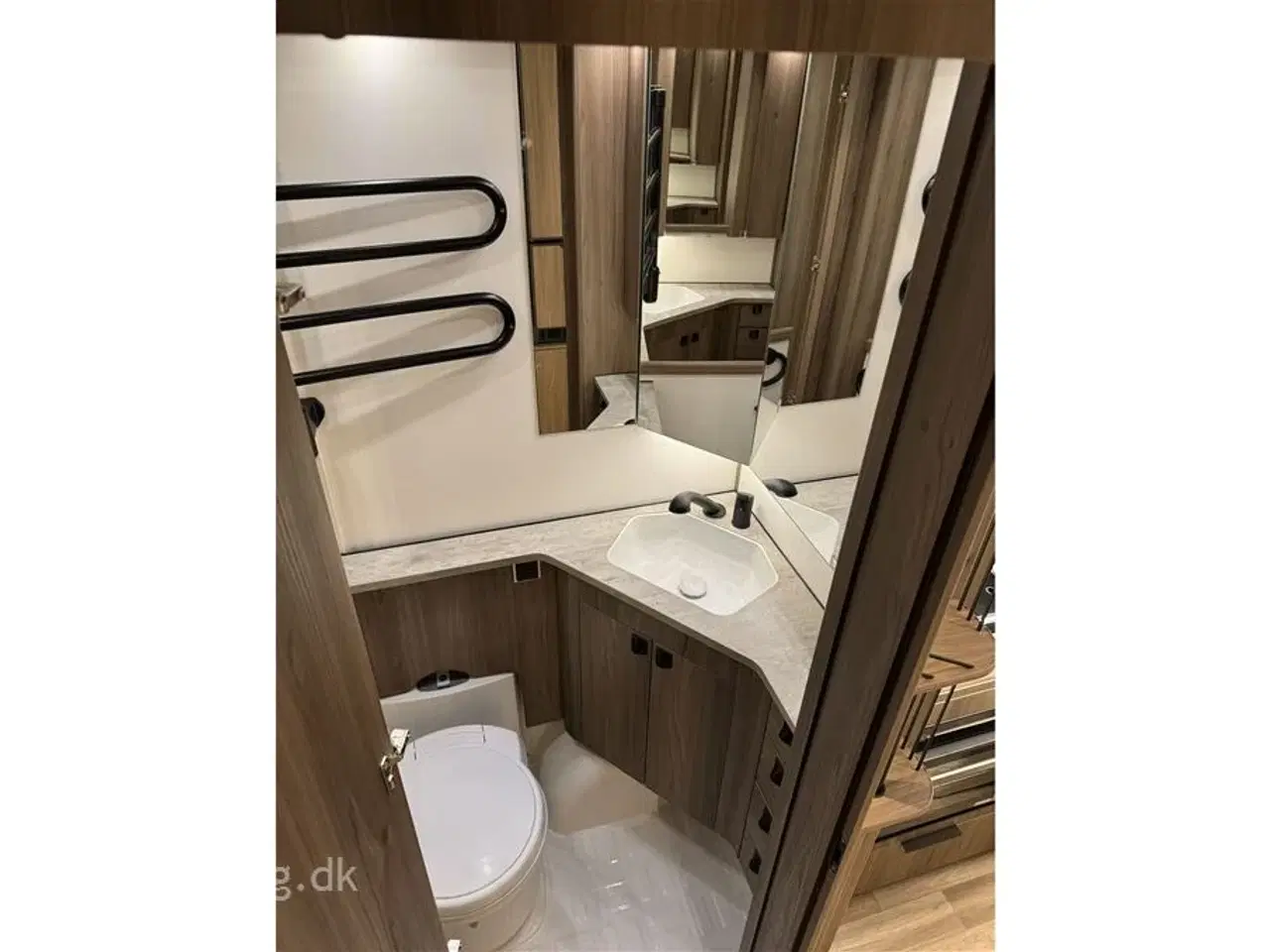 Billede 11 - 2026 - Kabe Ametist 560 GLE KS B2