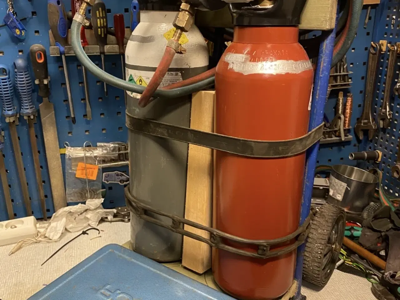 Billede 3 - gas og ilt sæt på vogn 5 kg ejerflasker helt nye 