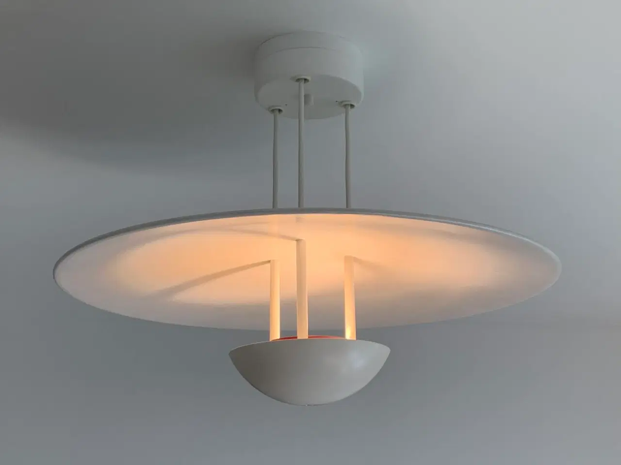 Billede 1 - Design Hans-Agne Jakobsson loftlampe hvid 2 stk.