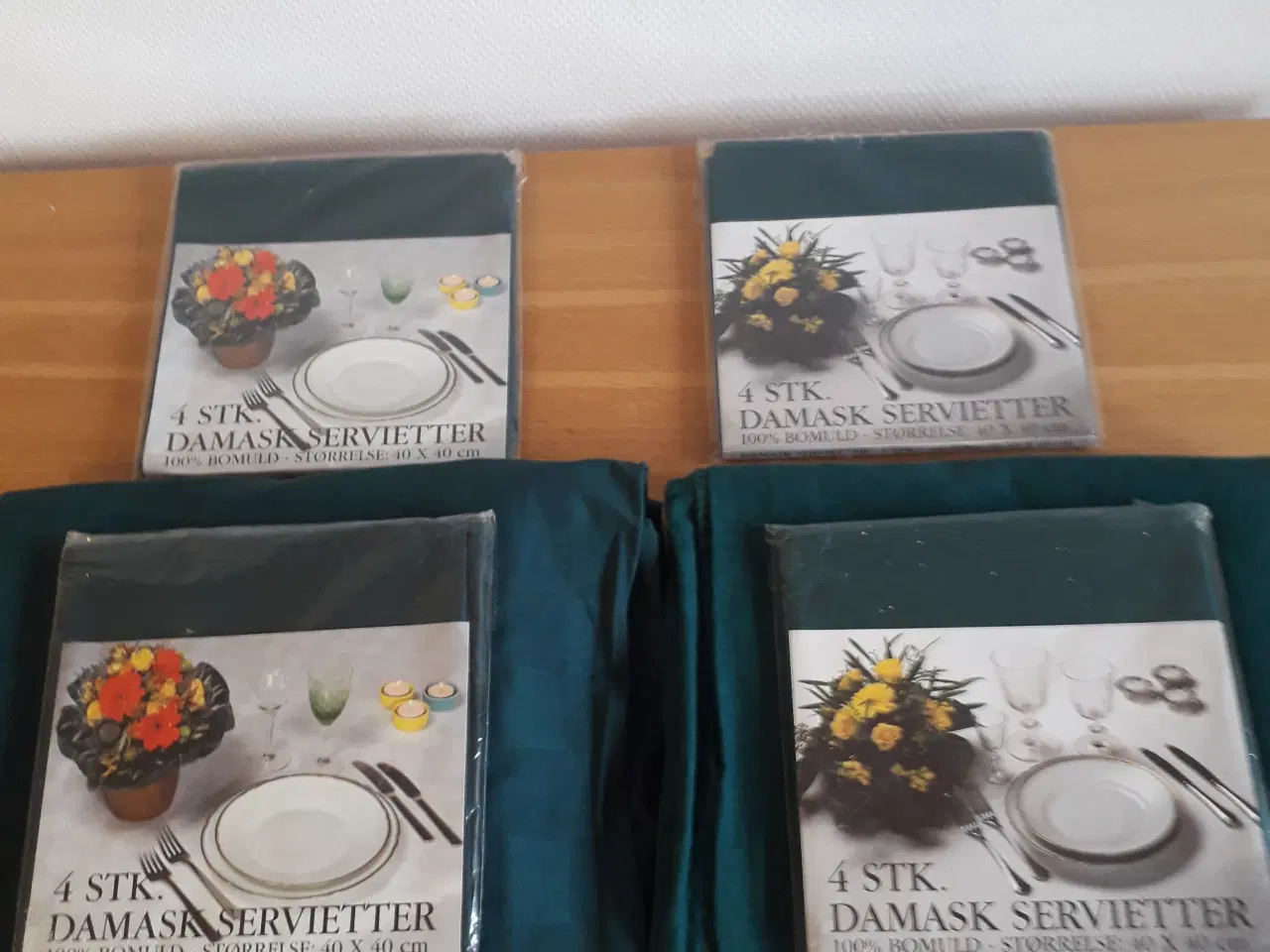 Billede 1 - Damask Servietter grønne og 2 duge grønne