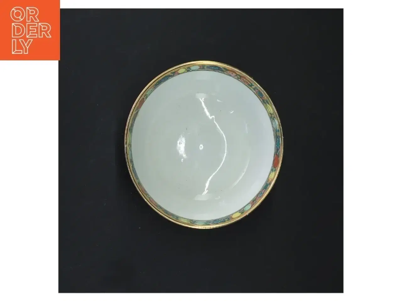 Billede 3 - Kinesisk porcelænsskål med farverige dekorationer (str. Ø 12 cm)