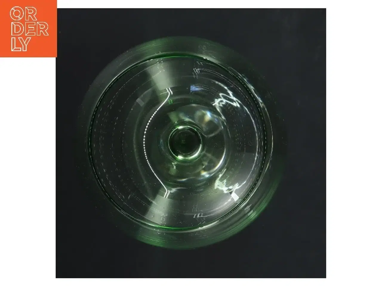 Billede 3 - Vinglas med grøn base (str. Ø 9,5 cm længde 23,5 cm)