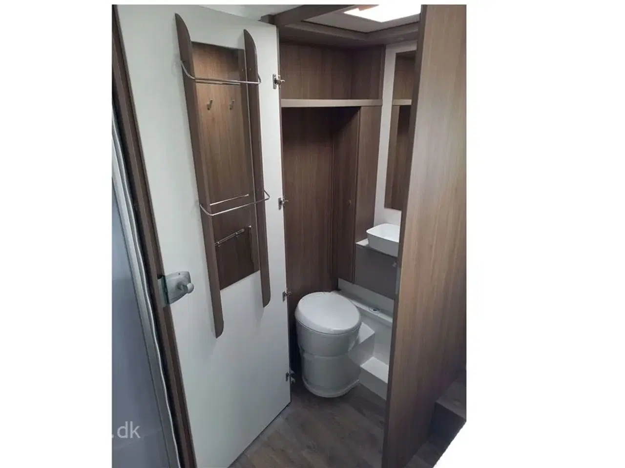 Billede 2 - 2024 - Carado T 449 Edition 24   Næsten ny Carado autocamper fra Hinshøj Caravan