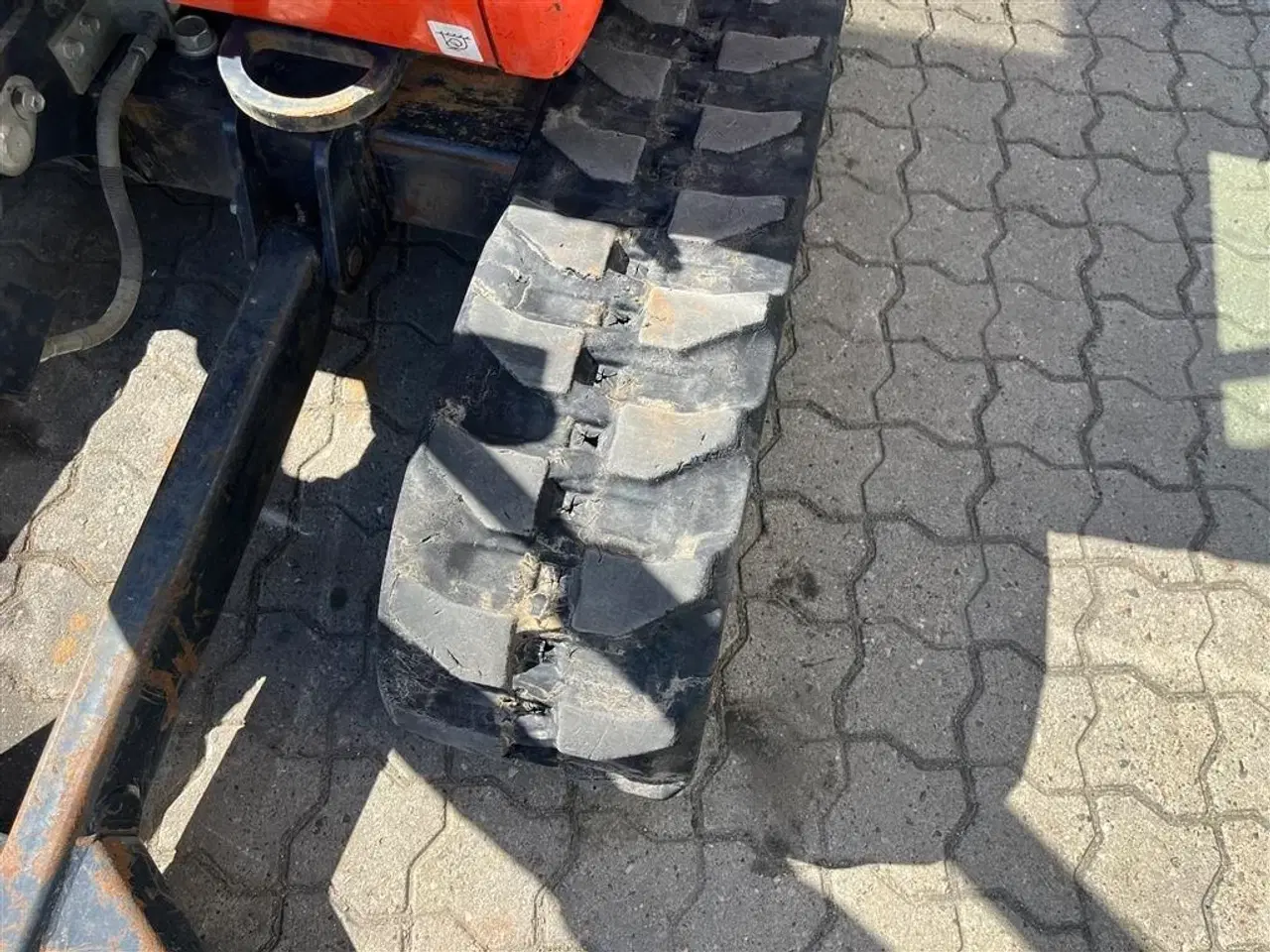 Billede 7 - Kubota KX019-4 Tiltfæste, Koblinger og haner og 3 skovle