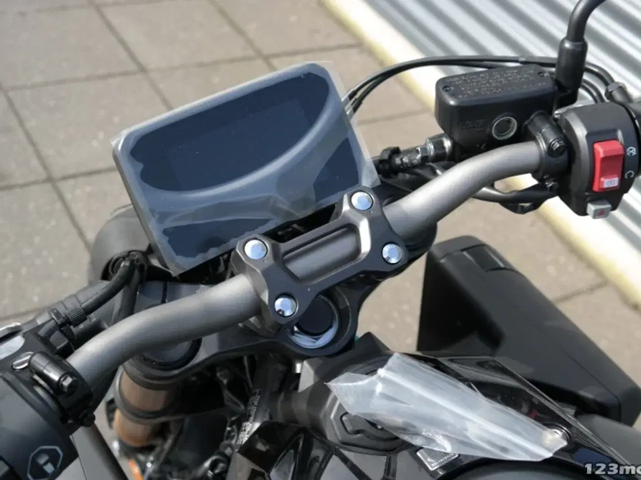 Billede 22 - Honda CB 650 R E-Clutch MC-SYD       BYTTER GERNE