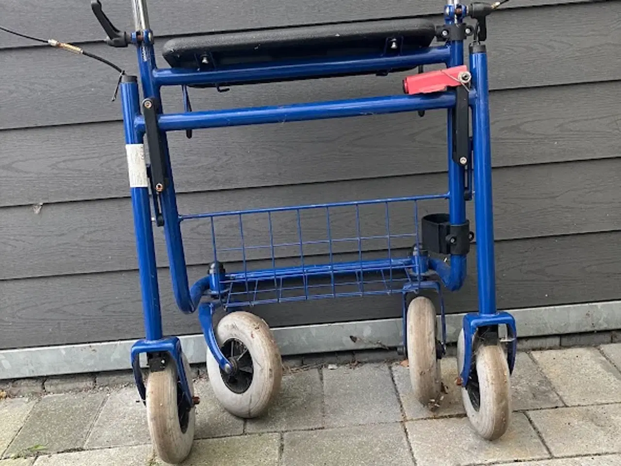 Billede 3 - Rollator lettere anløben
