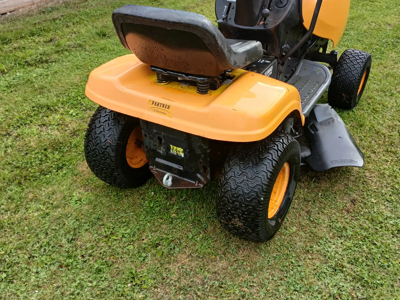 Billede 5 - Partner plænetraktor 