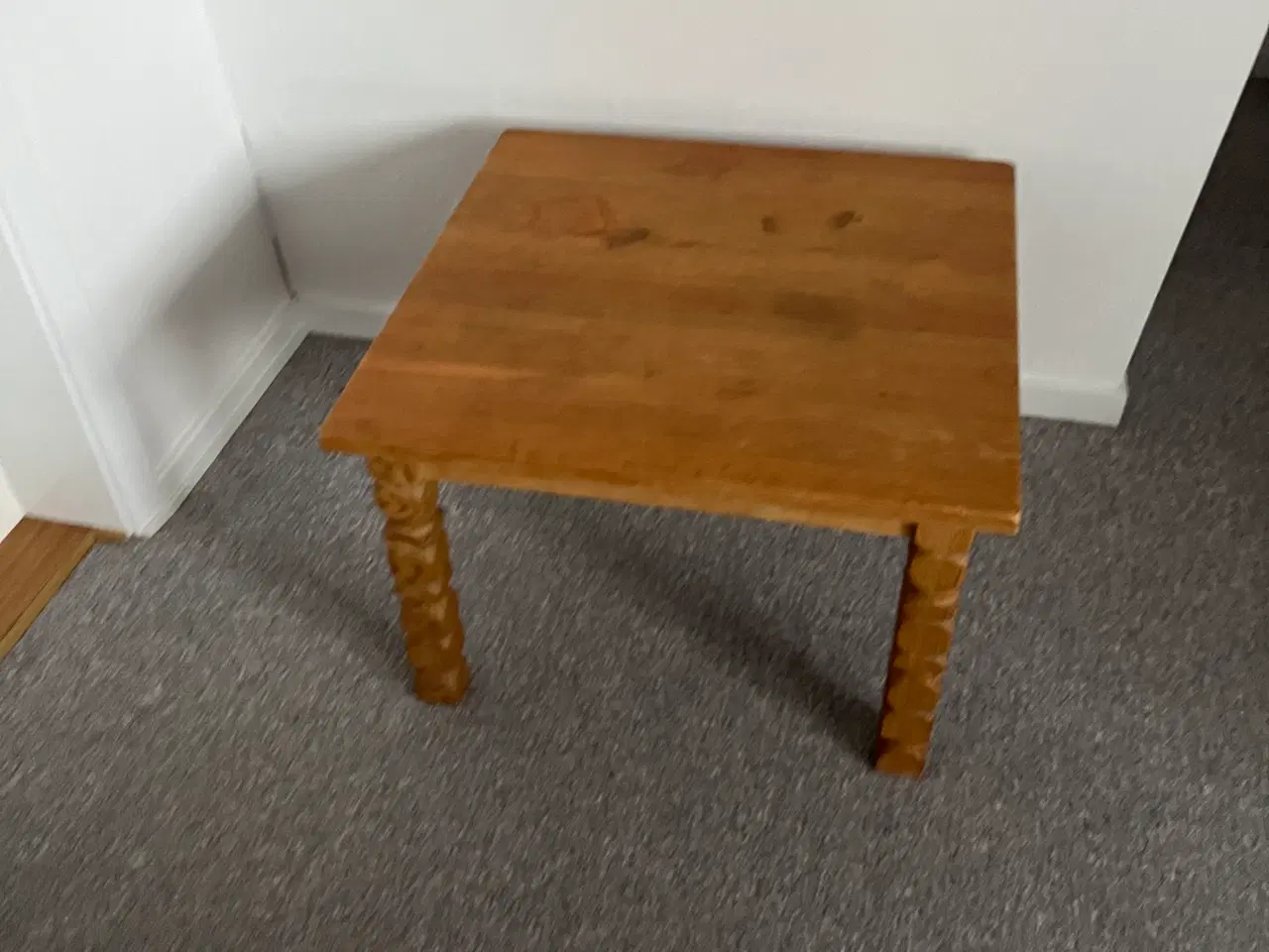 Billede 1 - Hjørneborde