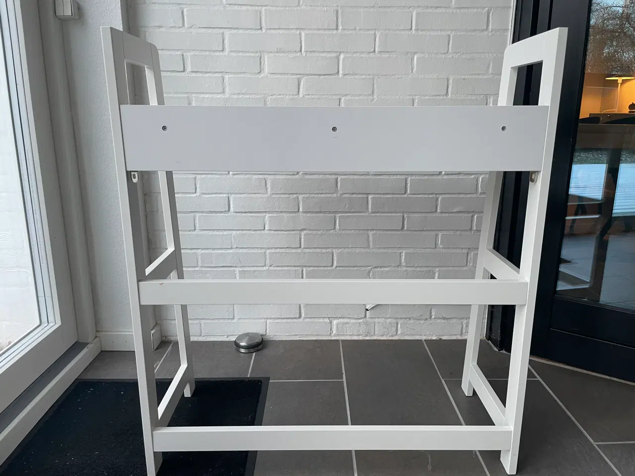 Billede 2 - Flot skrivebord/make-upbord